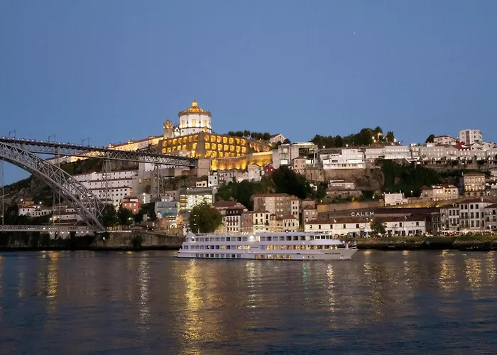 Charming City-center In * Porto