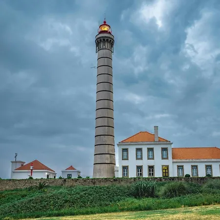 Charming City-center In דירה