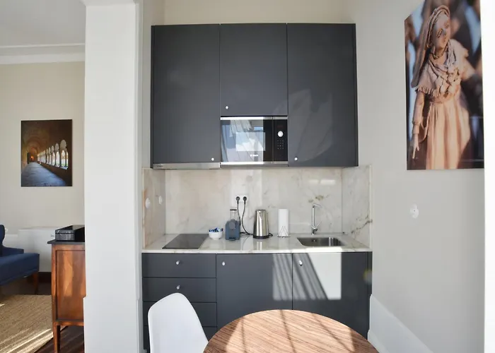 Charming City-center In Oporto