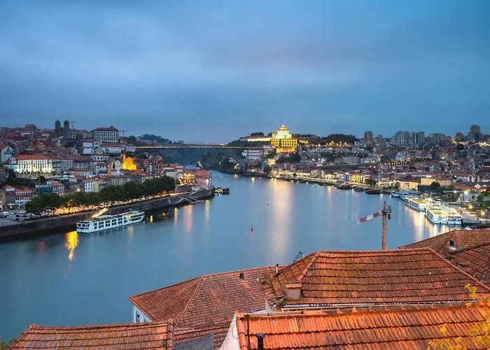 Charming City-center In * Oporto