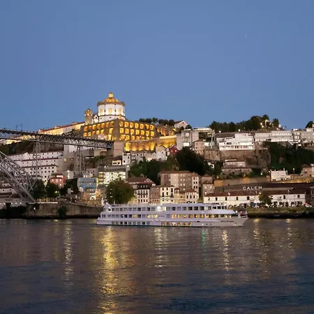 Charming City-center In * Porto